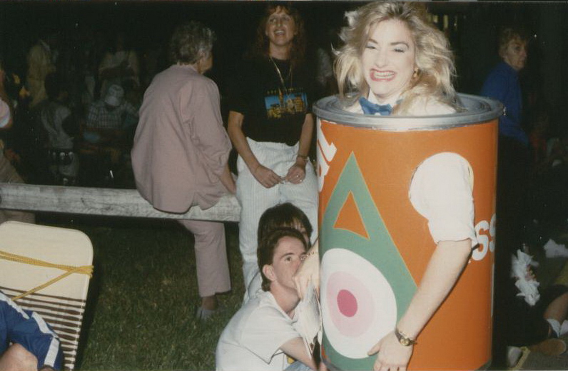 Associated Paint Show at the Orange Ball Miami 001.jpg