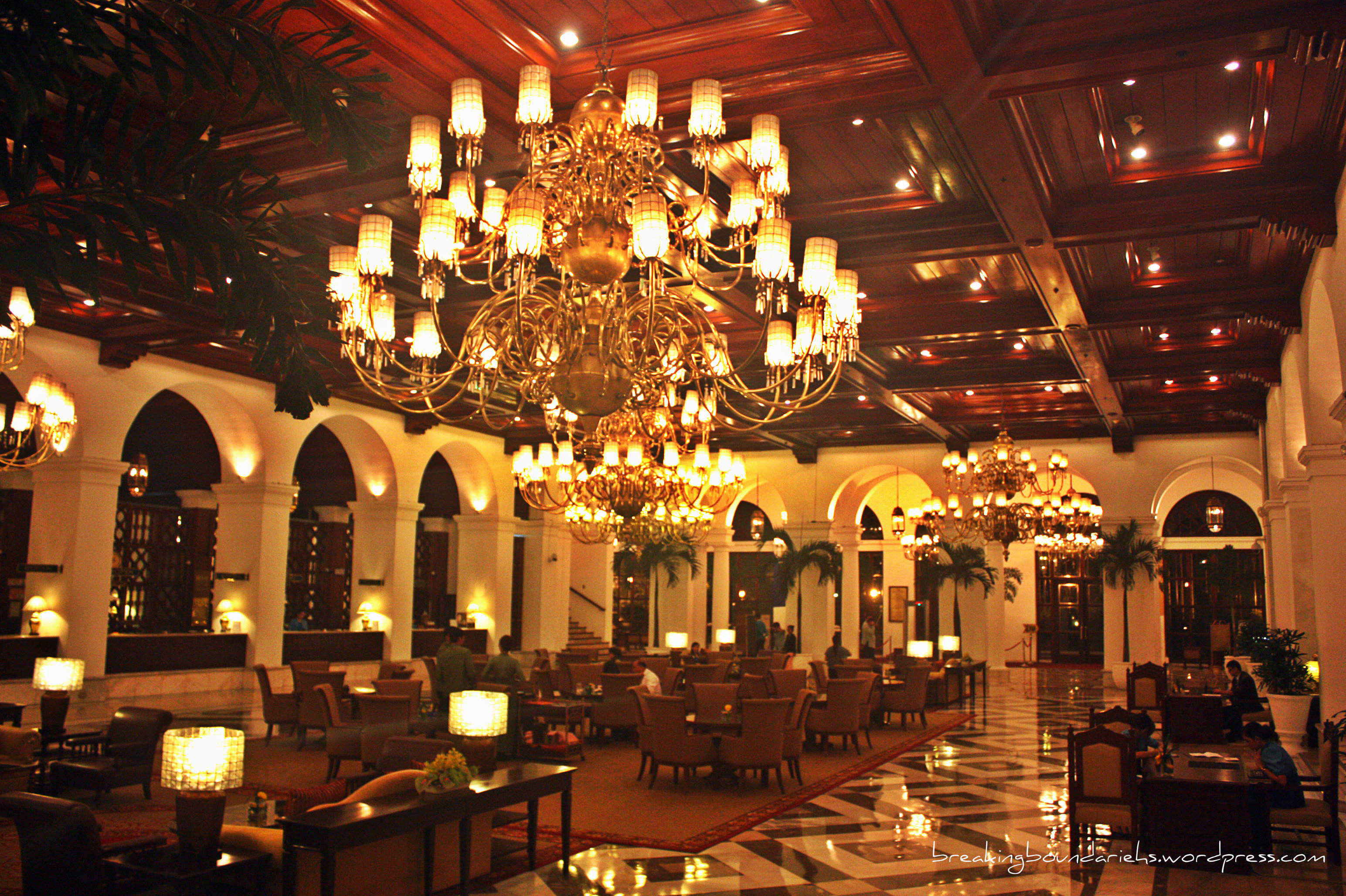 manila-hotel-20150204031637-54d18f1511616.jpg